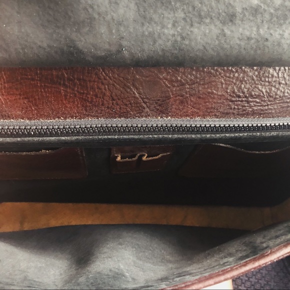 SOLD | Vintage Jack Georges Leather Messenger Bag - Picture 6 of 9